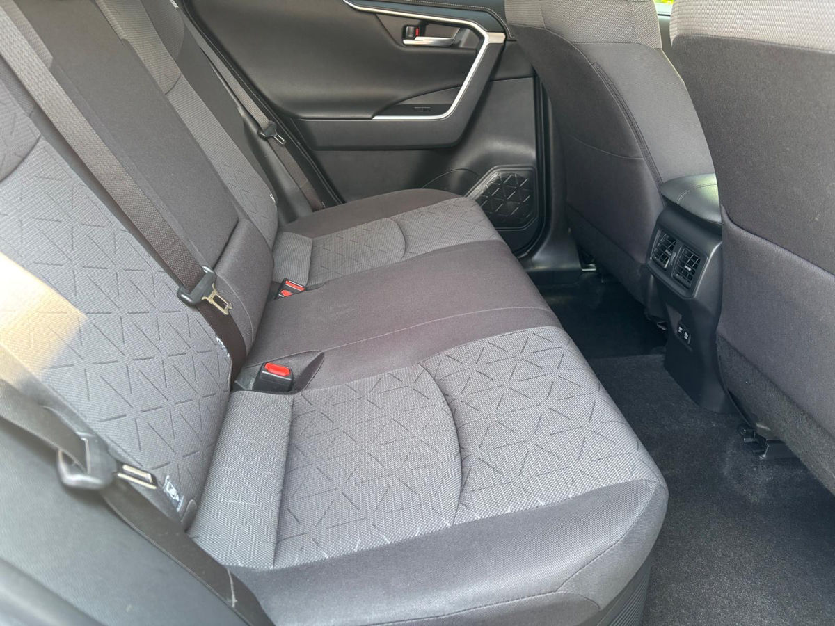 Toyota Rav 4 foto 8