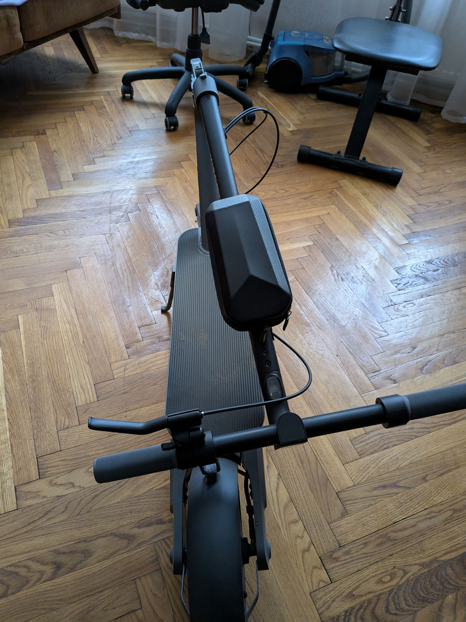 Vand trotineta electrica Xiaomi Electric Scooter 4 Ultra foto 3