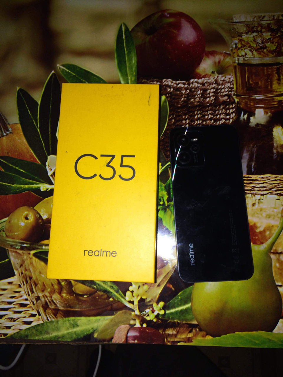 Realmi c35