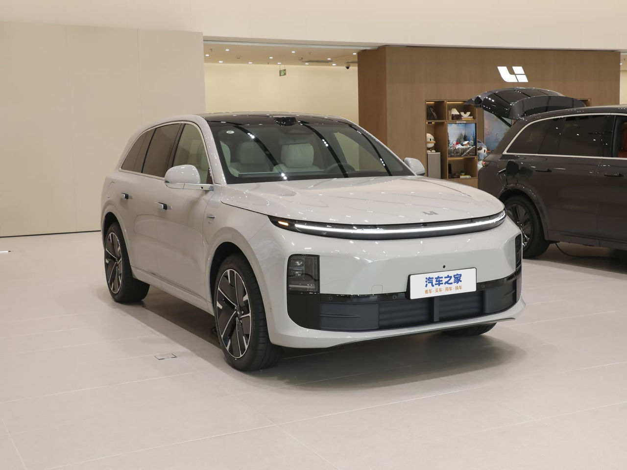 LiXiang L6 foto 2