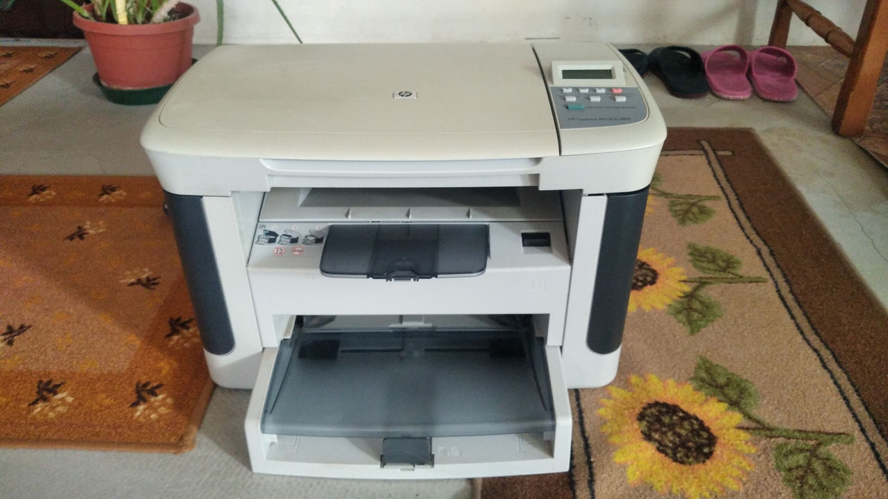 HP Laser Jet M1120n MFP foto 0