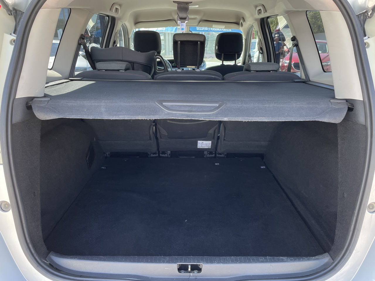 Renault Scenic foto 17
