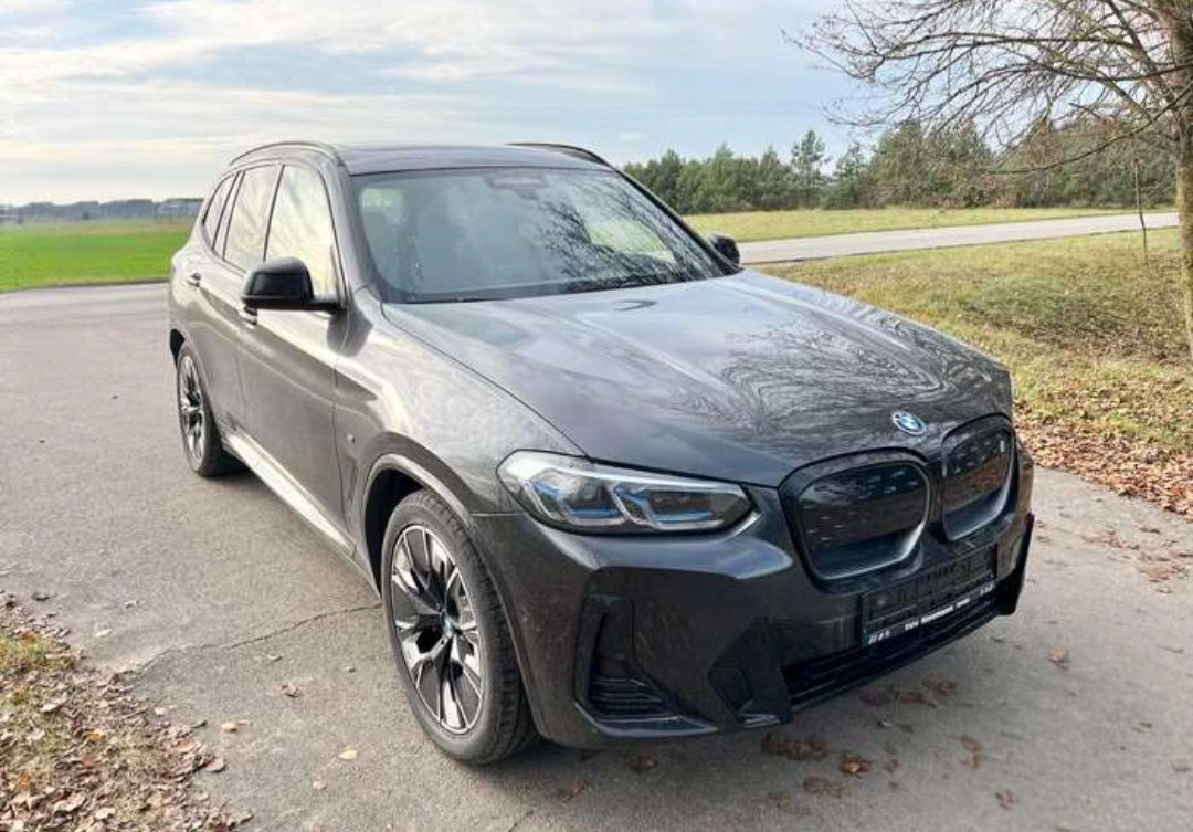 BMW iX3 an. 2022 cu rulaj 120000 km, Electricitate, 24900 €
