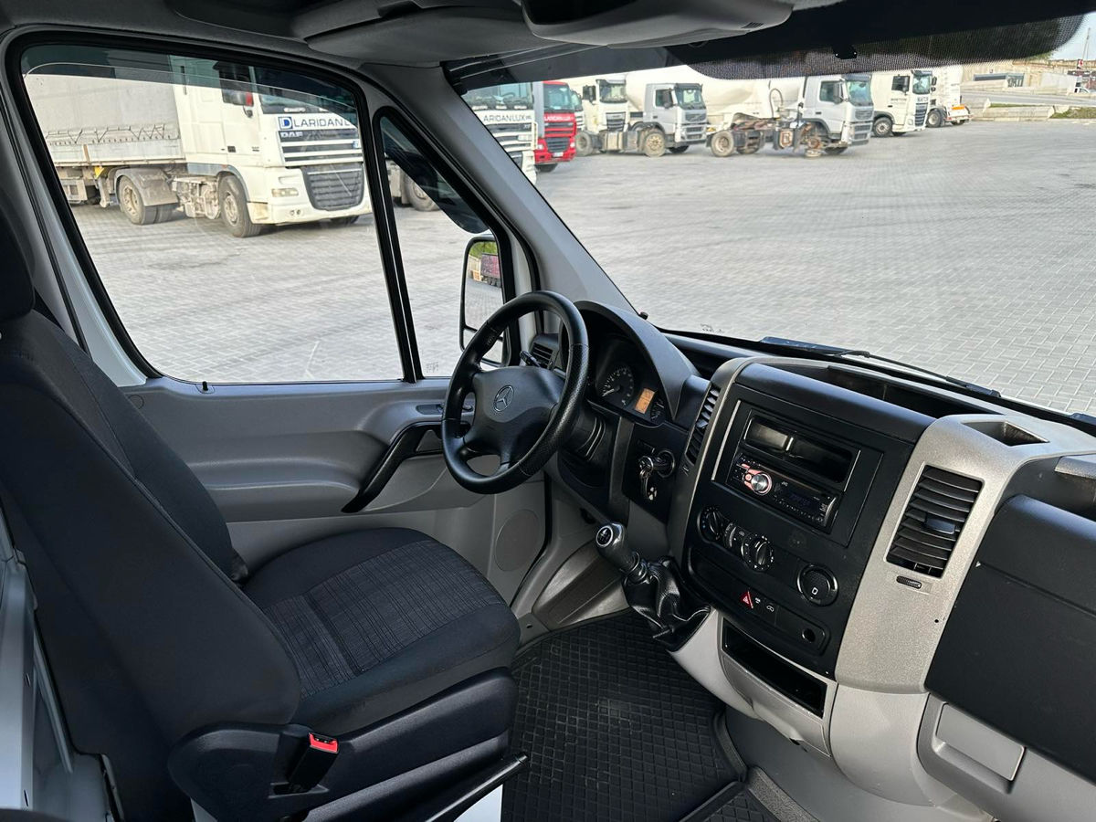 Mercedes Sprinter 316 2014 foto 2