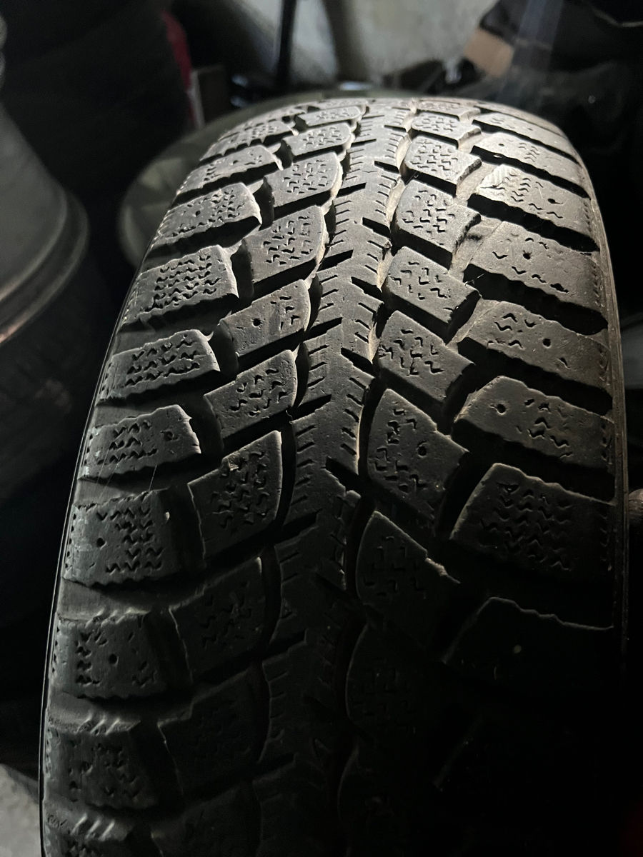 215/60 R16 фото 0