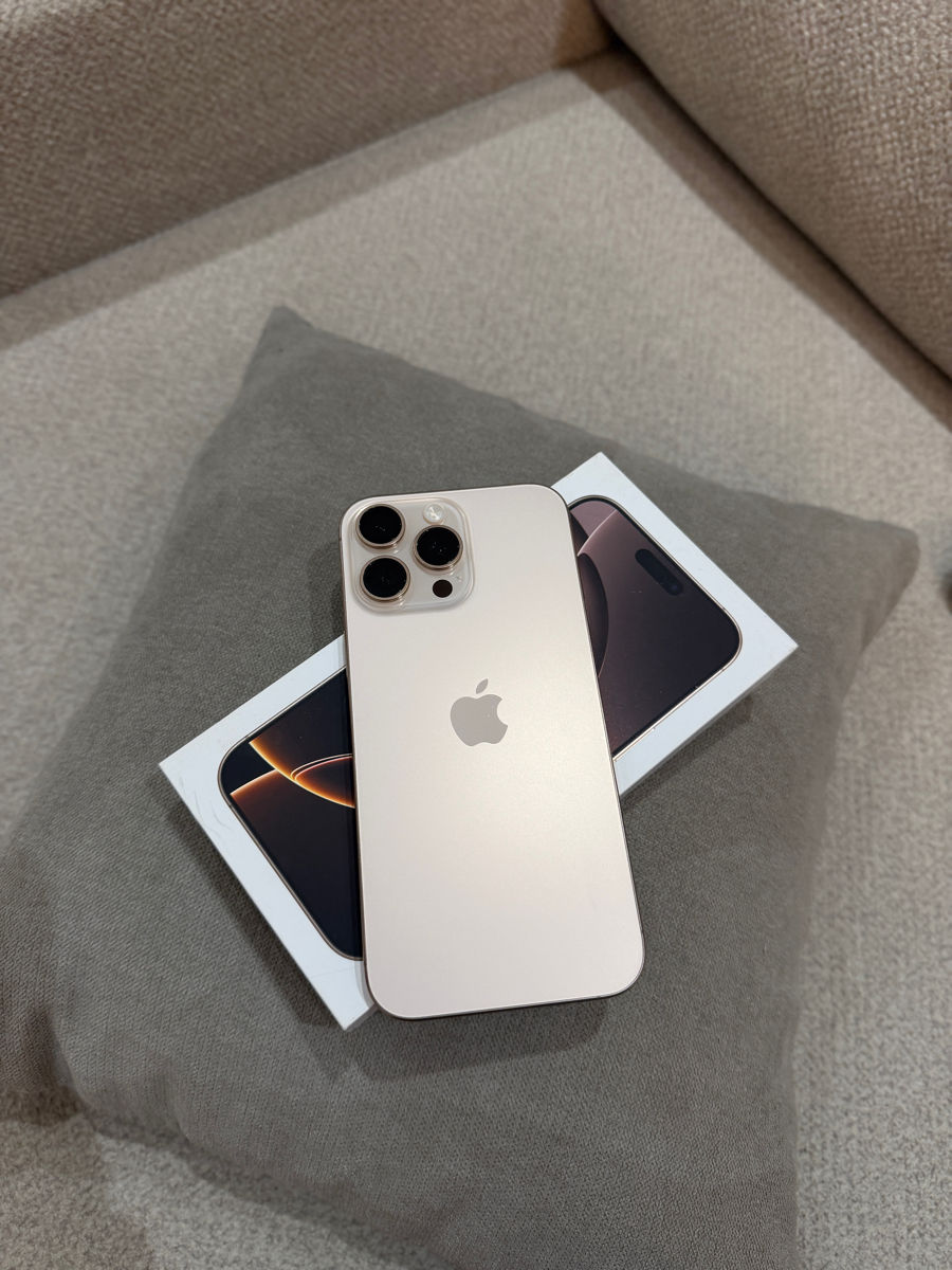 IPhone 16 Pro Max 512GB в идеальном состоянии