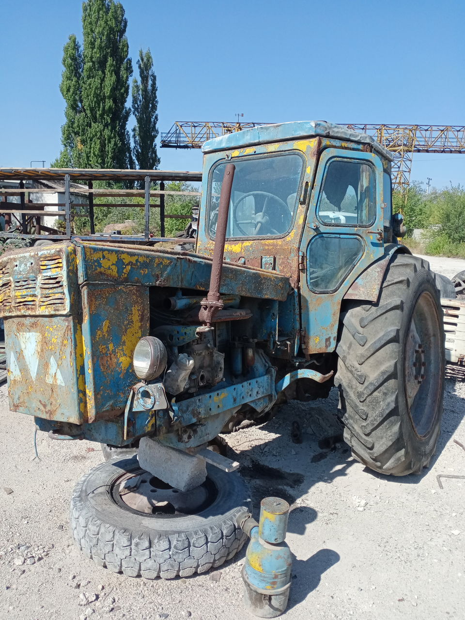 запчасти ЗИЛ 131 газ-66 камазы разные