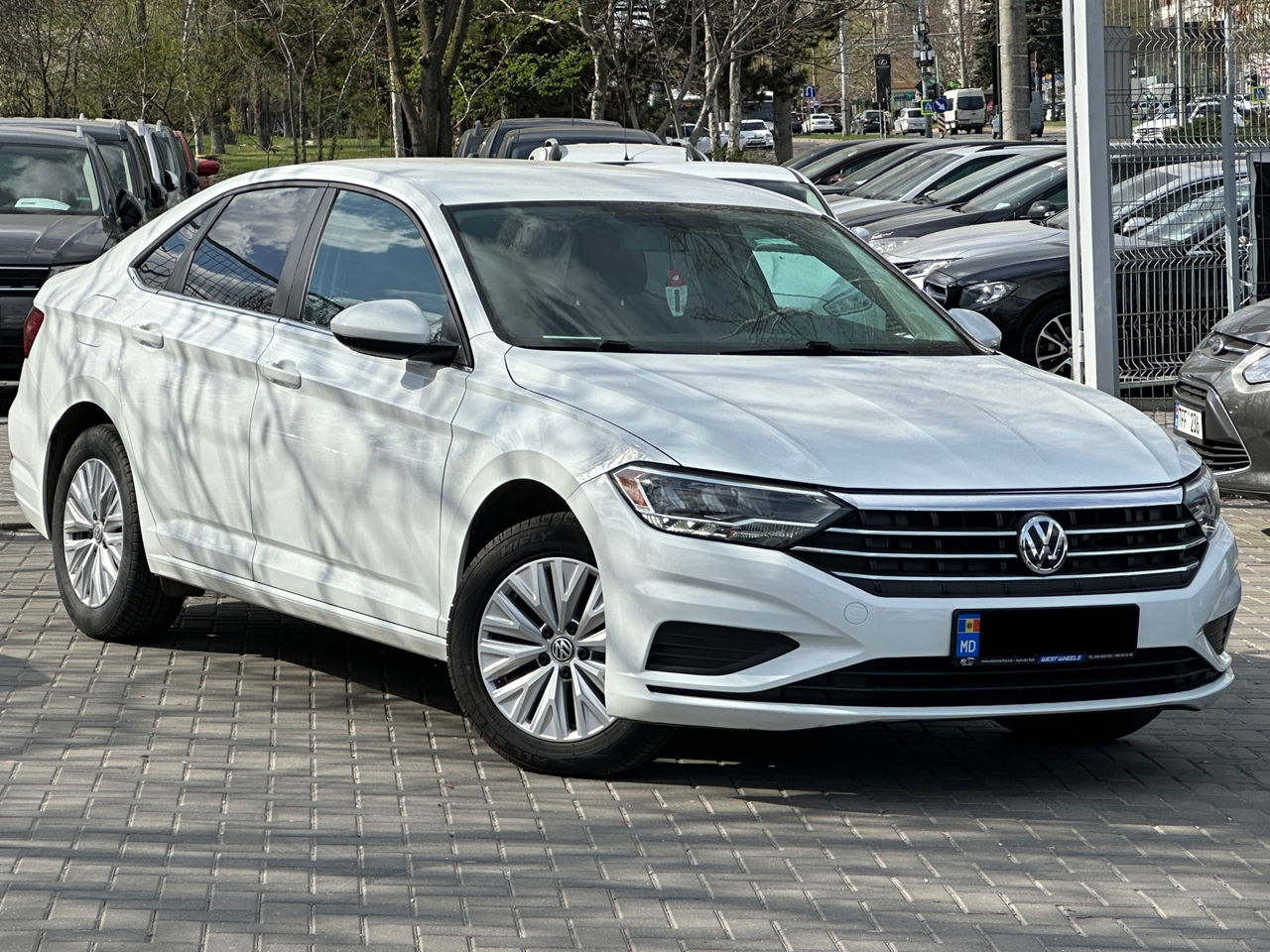 Volkswagen Jetta foto 0