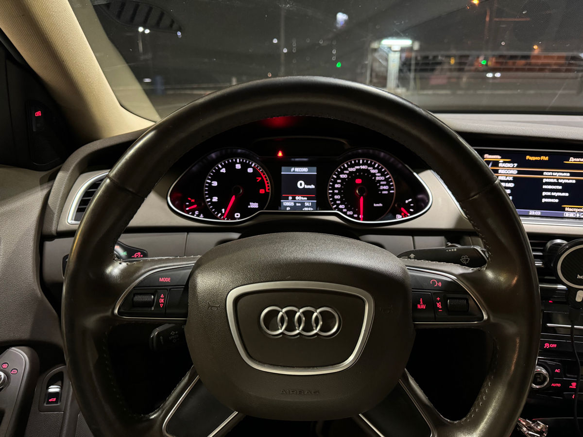 Audi A4 foto 6