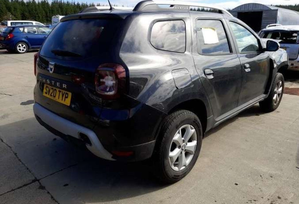 Dacia Duster 3 машины разбираем foto 5