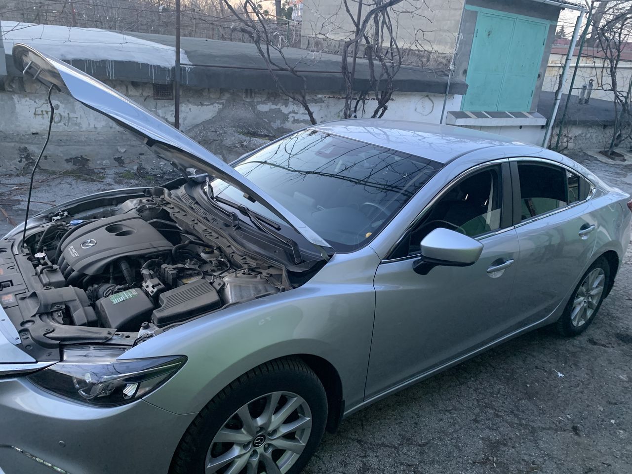 Mazda 6 foto 2