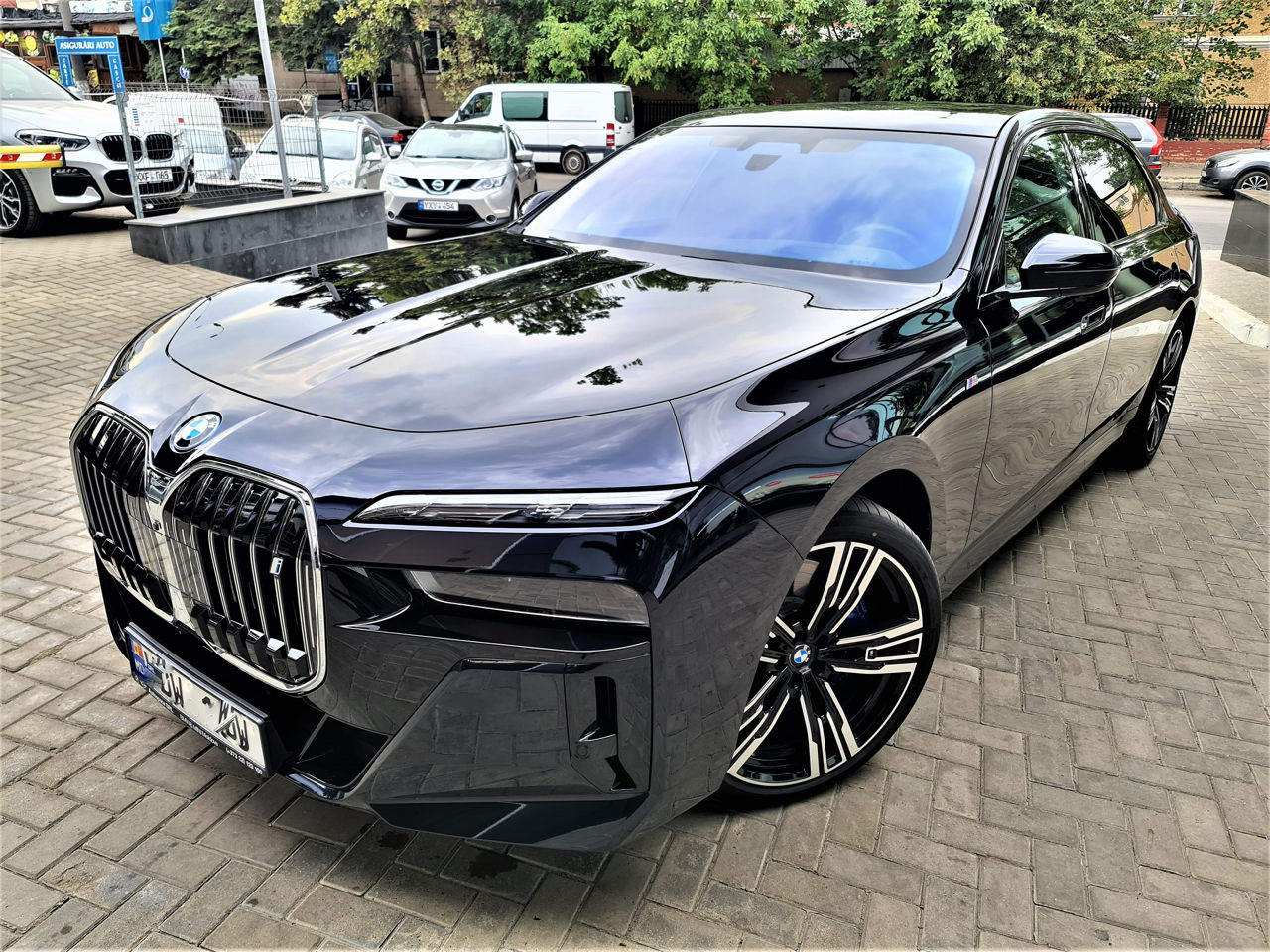 BMW 7 Series foto 9
