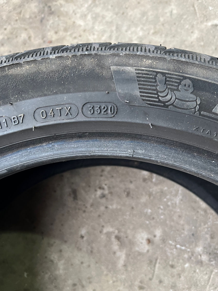 Продам 2 б.у шины 245/45 R18 Michelin Alpin 5 winter фото 10