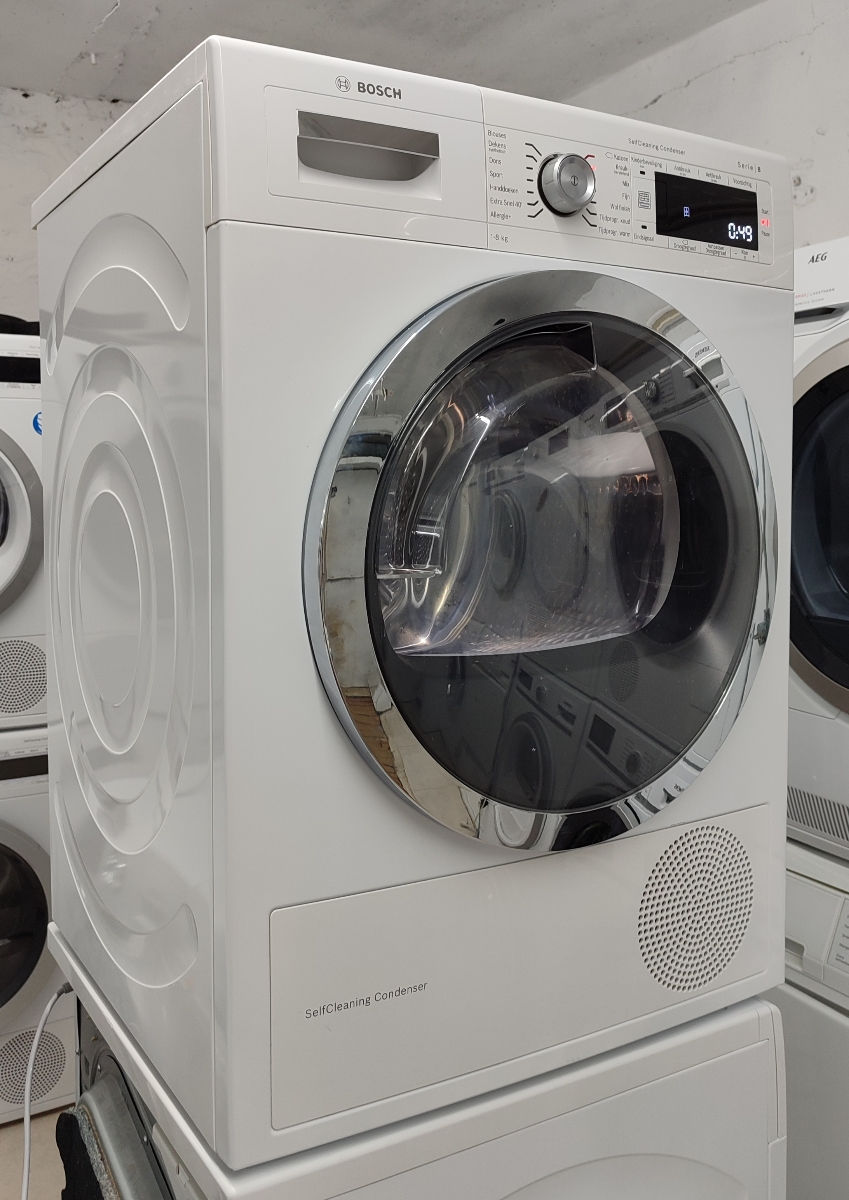 Сушильная машина Bosch Serie 8 фото 2