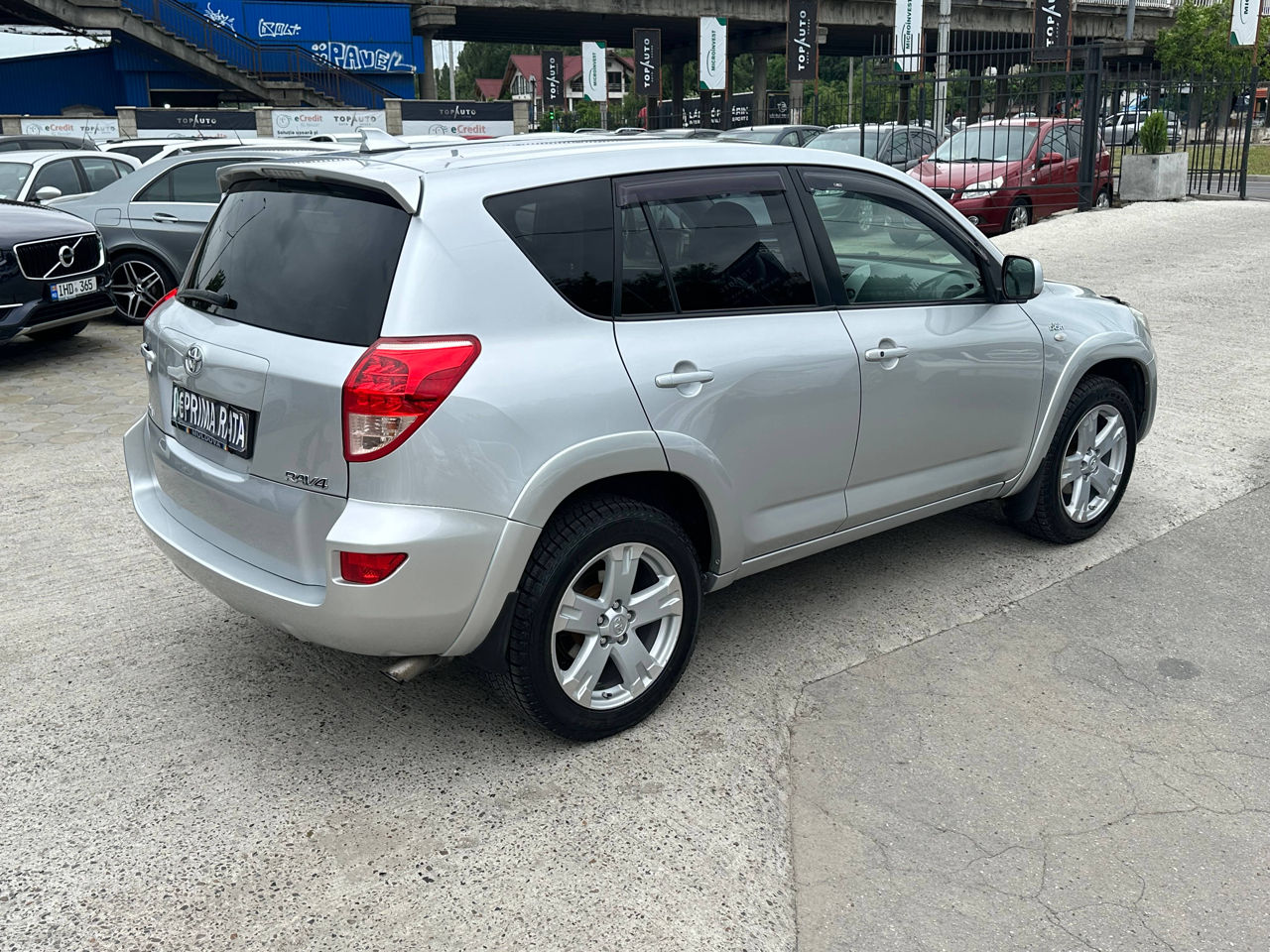 Toyota Rav 4 foto 6