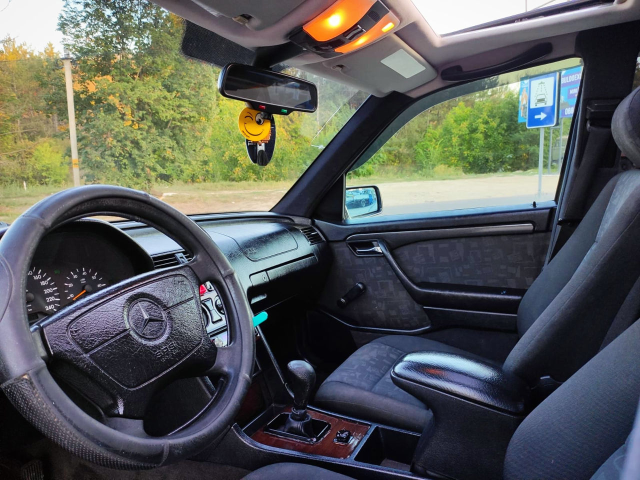 Mercedes C Class foto 18