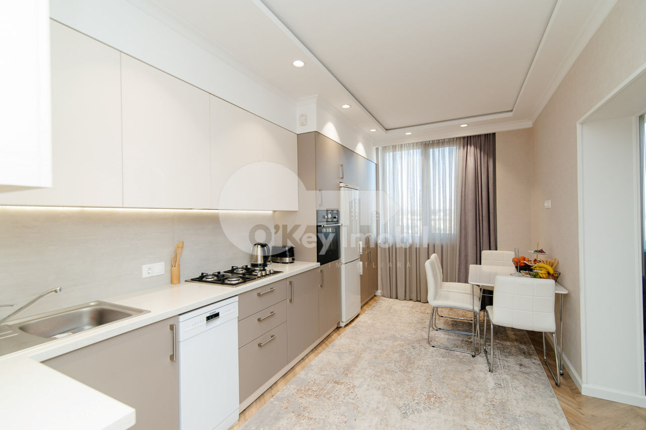 Apartament cu 2 camere, 51 m², Centru, Chișinău foto 2