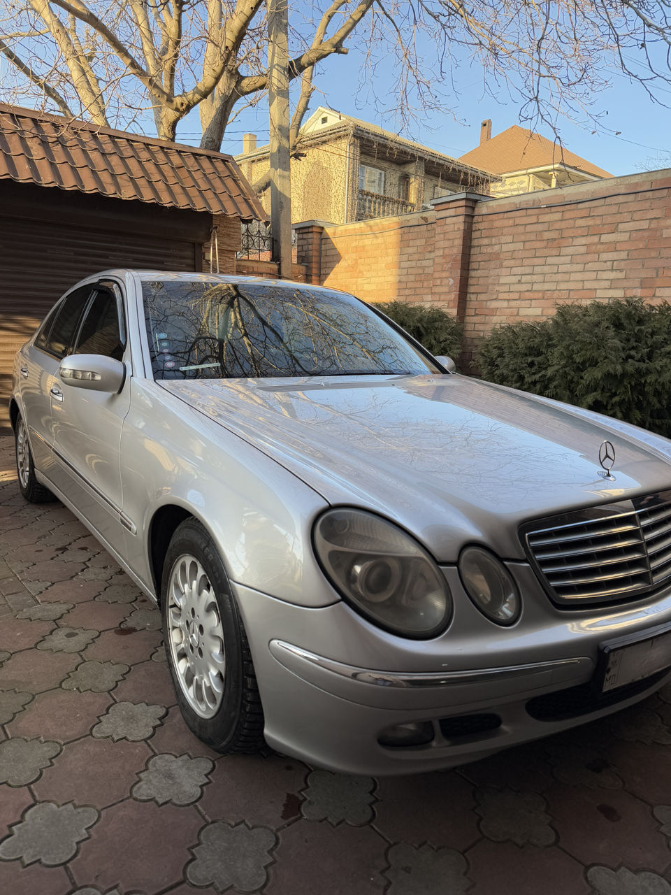 Mercedes E-Class foto 3