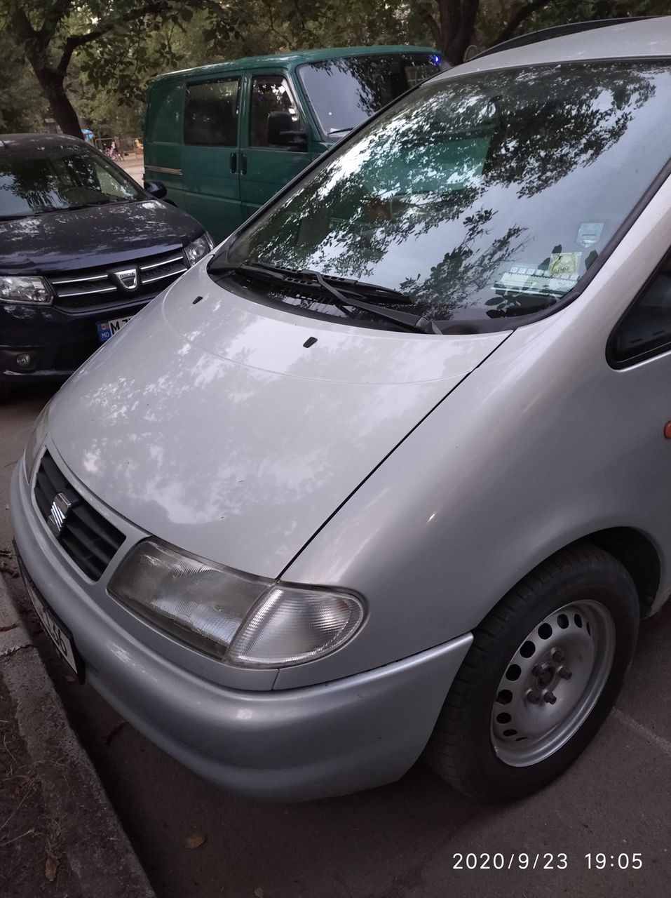 Куплю крыло левое от Seat Alhambra 1997