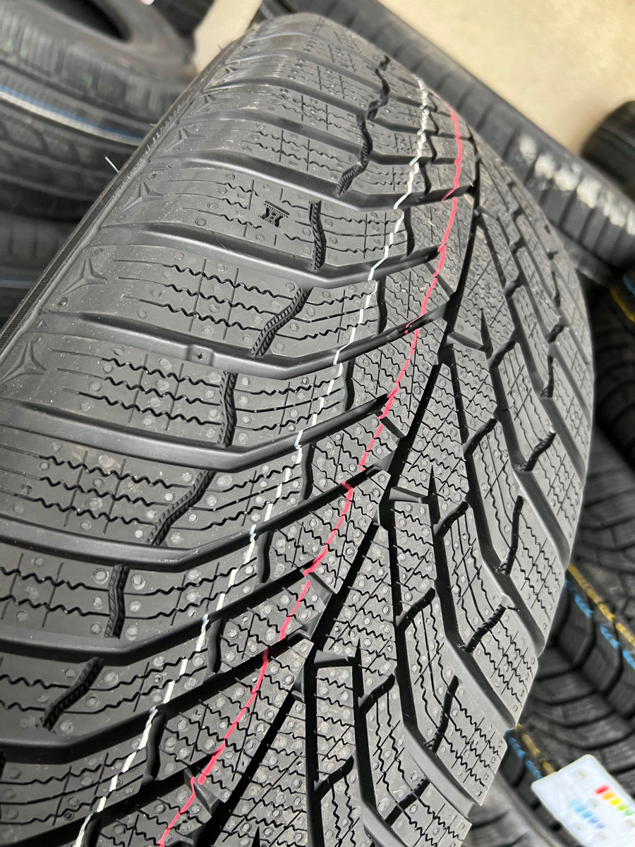 235/60 R18 Kumho Wintercraft WP52/ Монтаж, доставка, livrare 2023