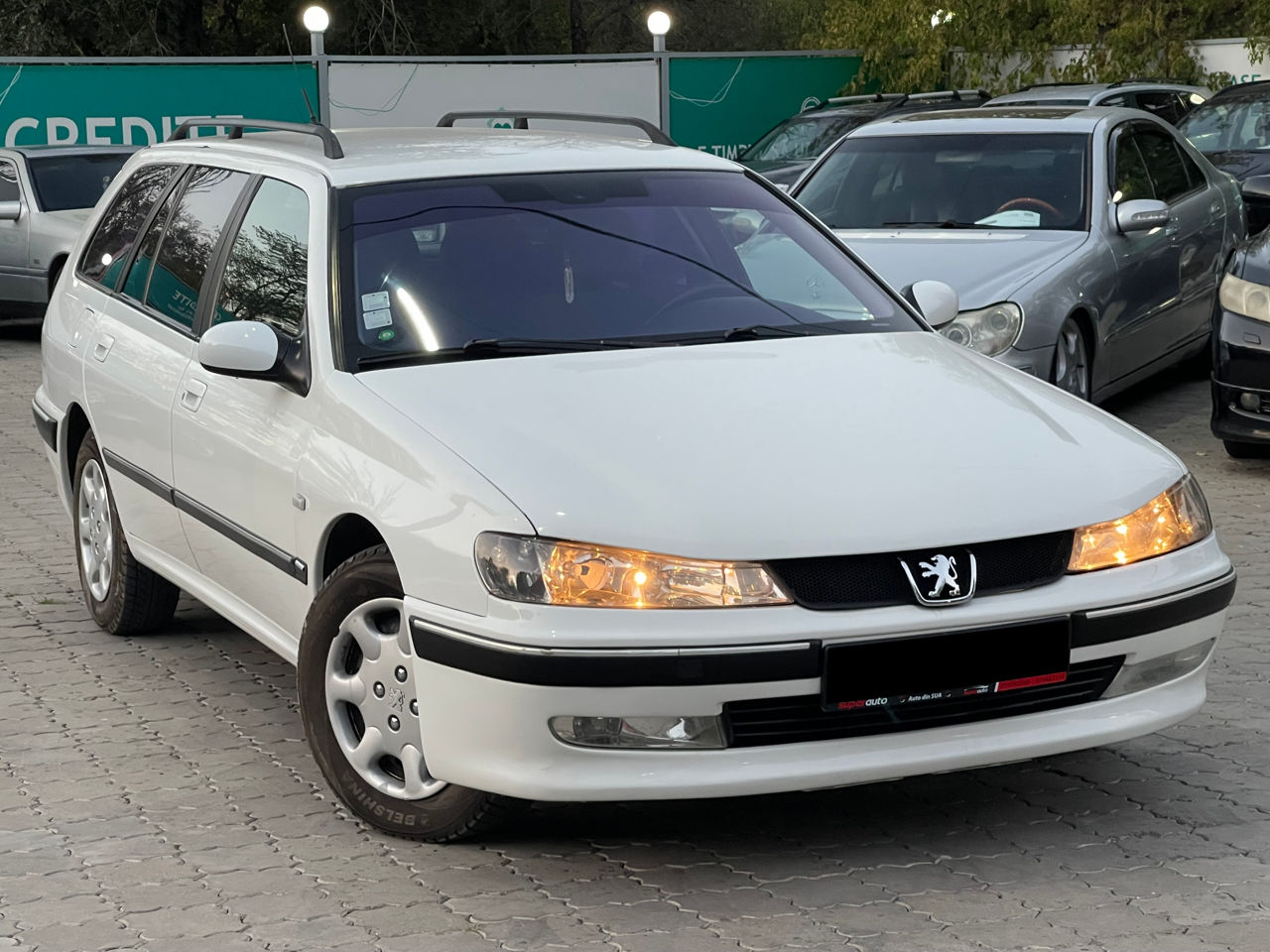 Peugeot 406 фото 3