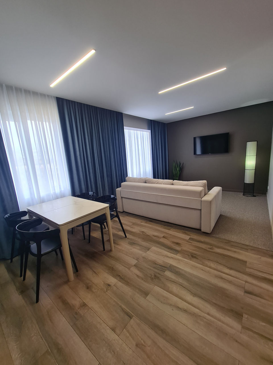 Apartament cu 2 camere, 55 m², Râșcani, Chișinău foto 3