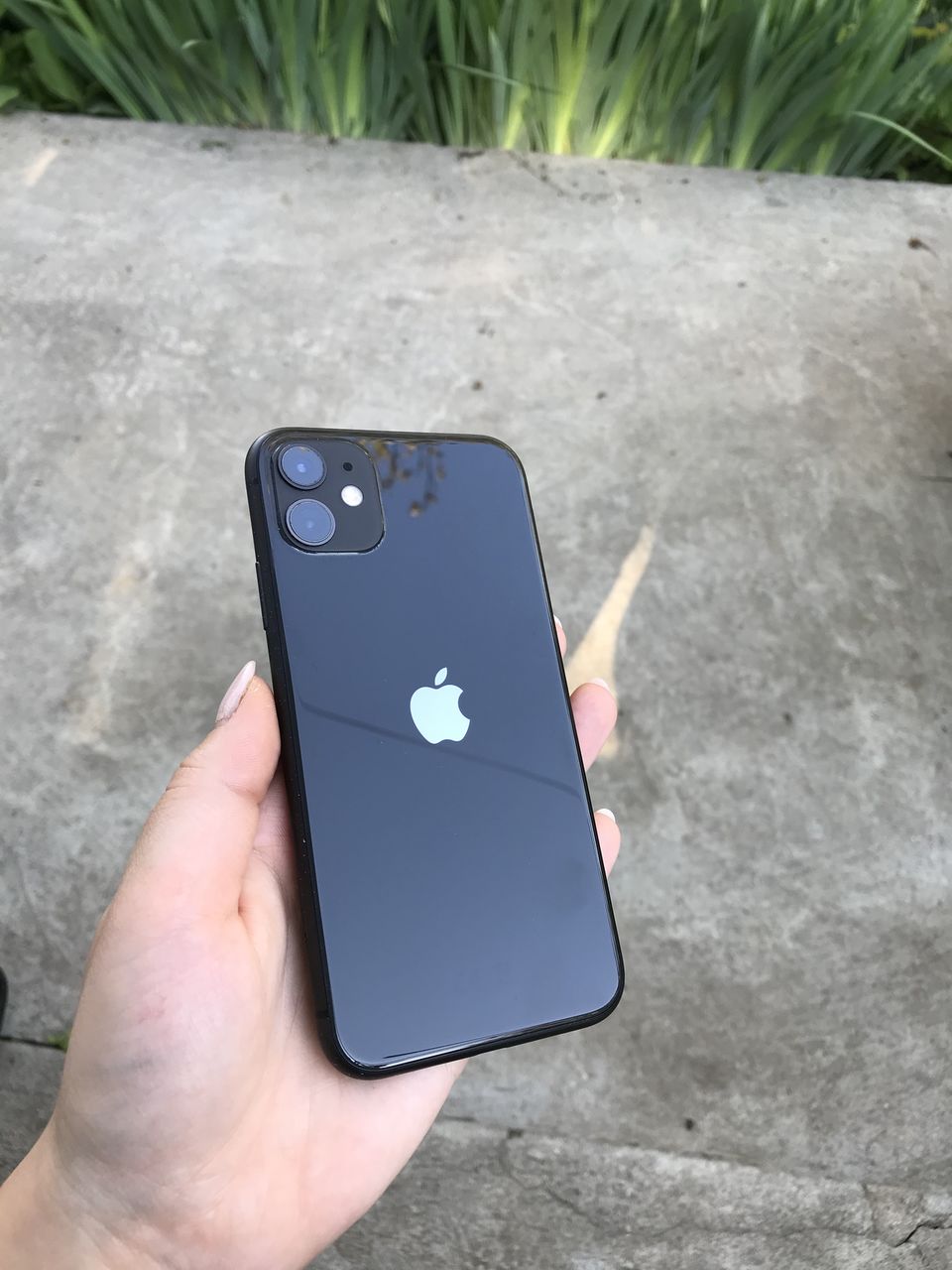 Iphone 12 черный живые фото