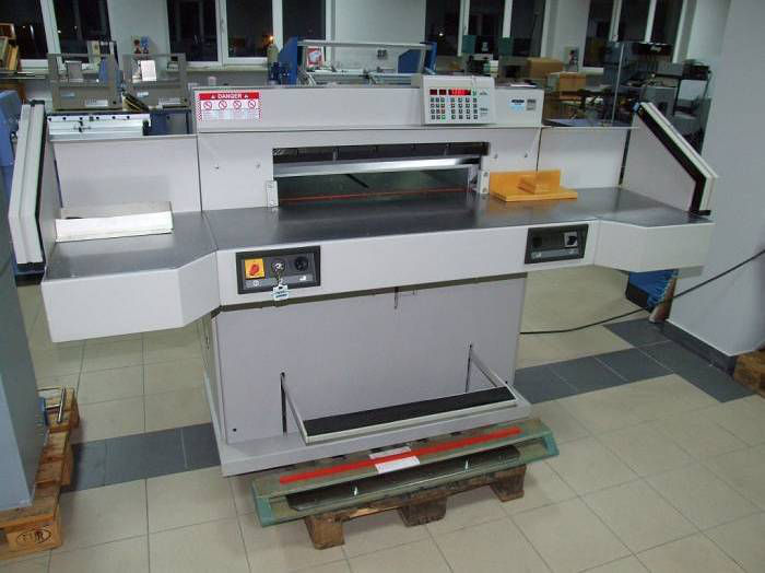 гильотина для бумаги