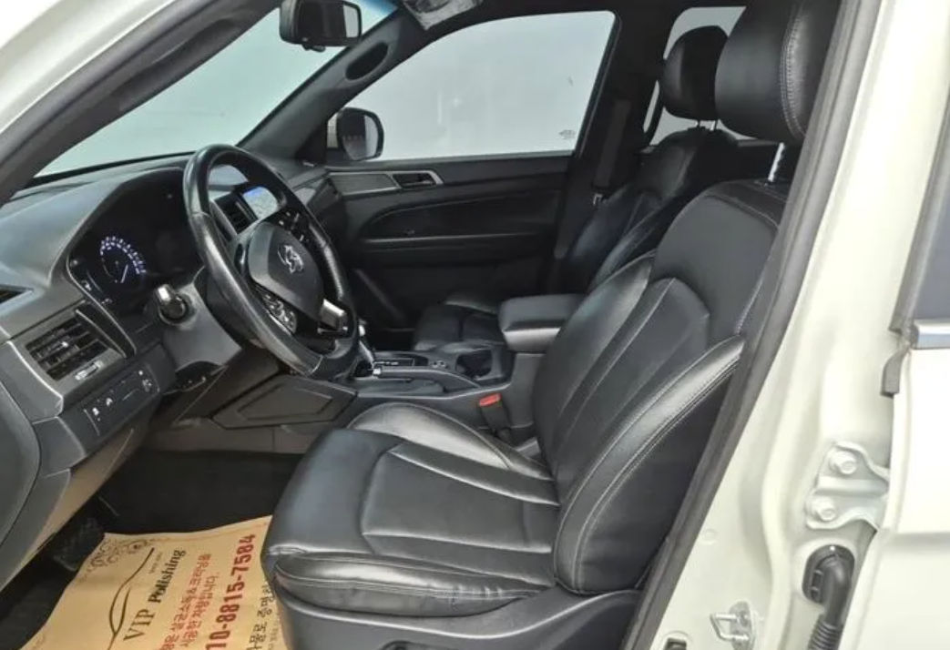Ssangyong Rexton foto 8