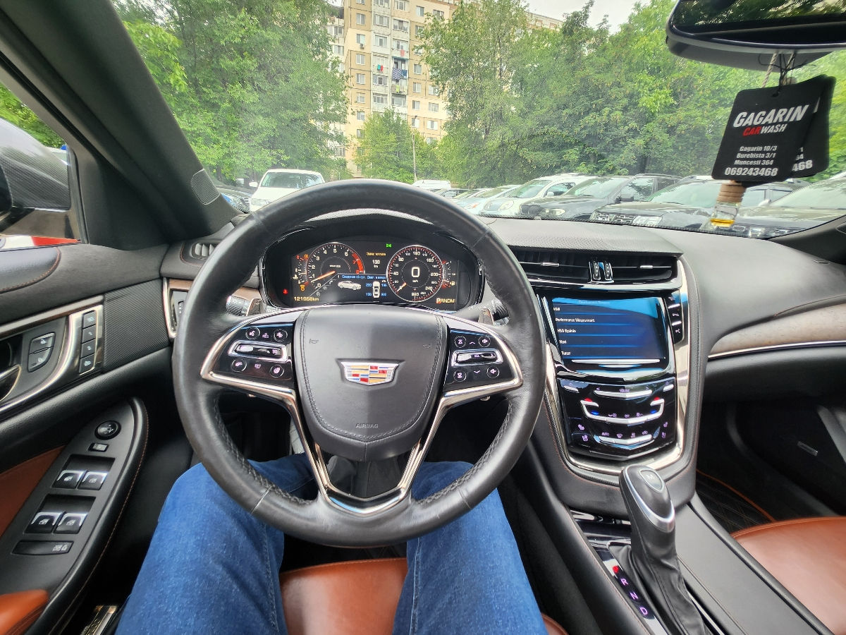 Cadillac CTS foto 5