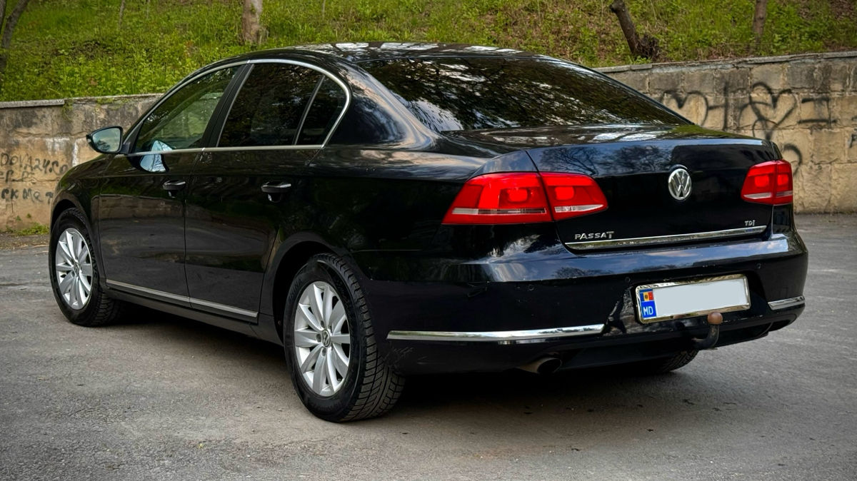 Volkswagen Passat foto 3