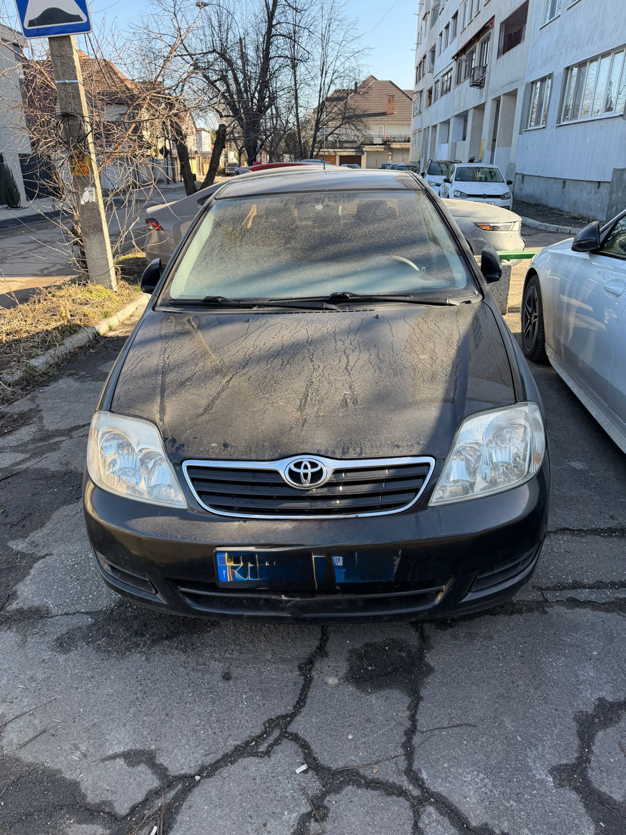 Toyota Corolla 2005 г. с пробегом 250000 км, Дизель, 2000 €