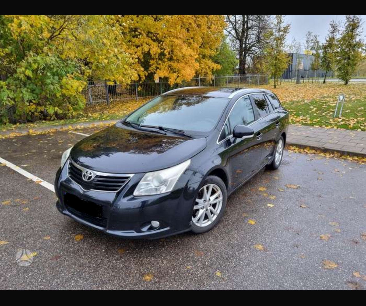 Запчасти Toyota Avensis foto 0