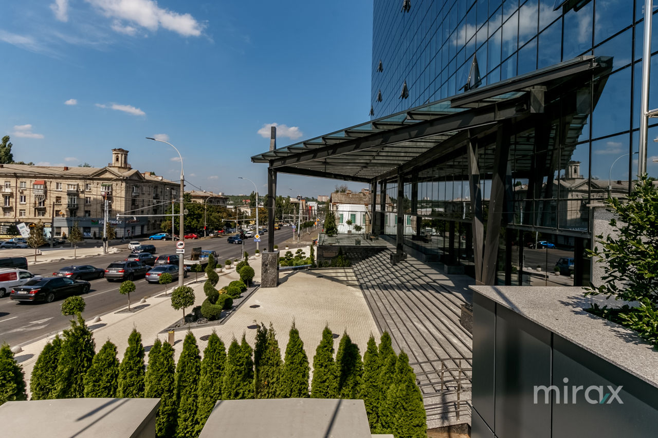 Se vinde spațiu comercial, Centru! foto 2