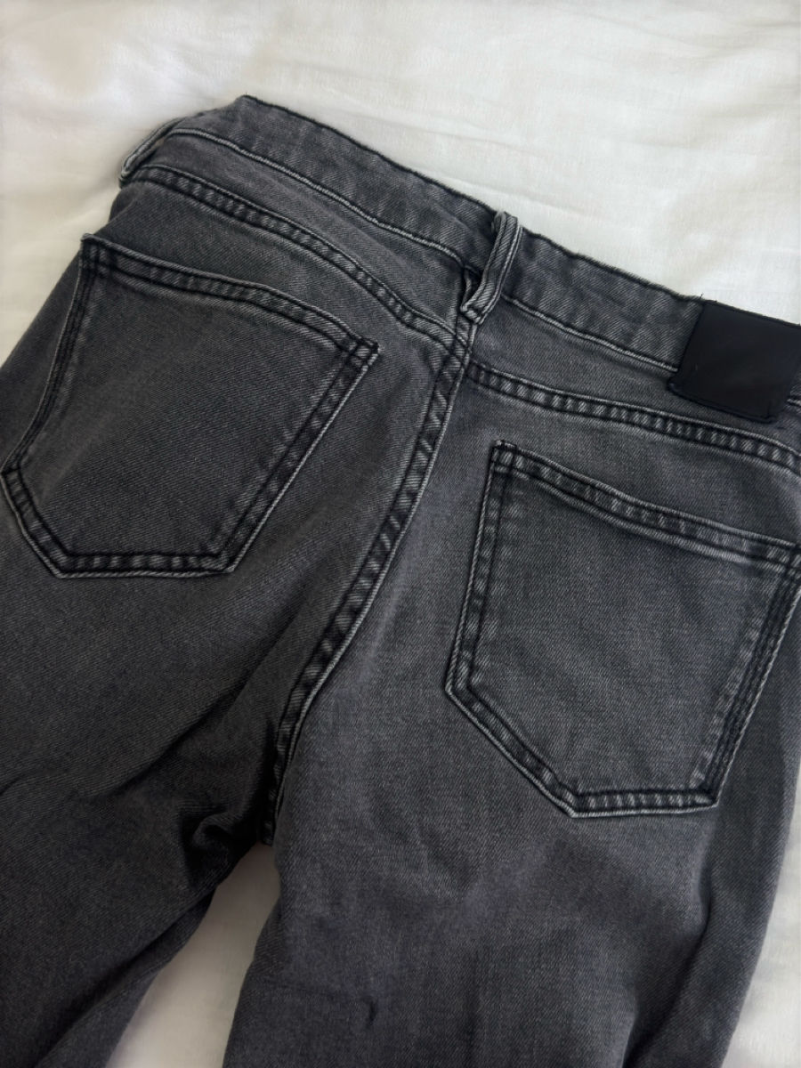 Vand blugi Levis ,Guess și Massimo Dutti foto 9