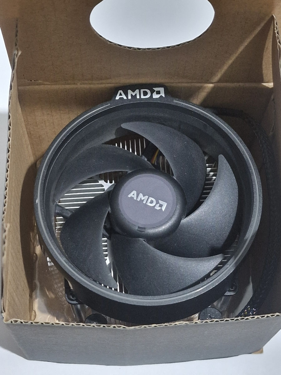 Amd Ryzen 7 2700 Box Cooler RGB foto 3
