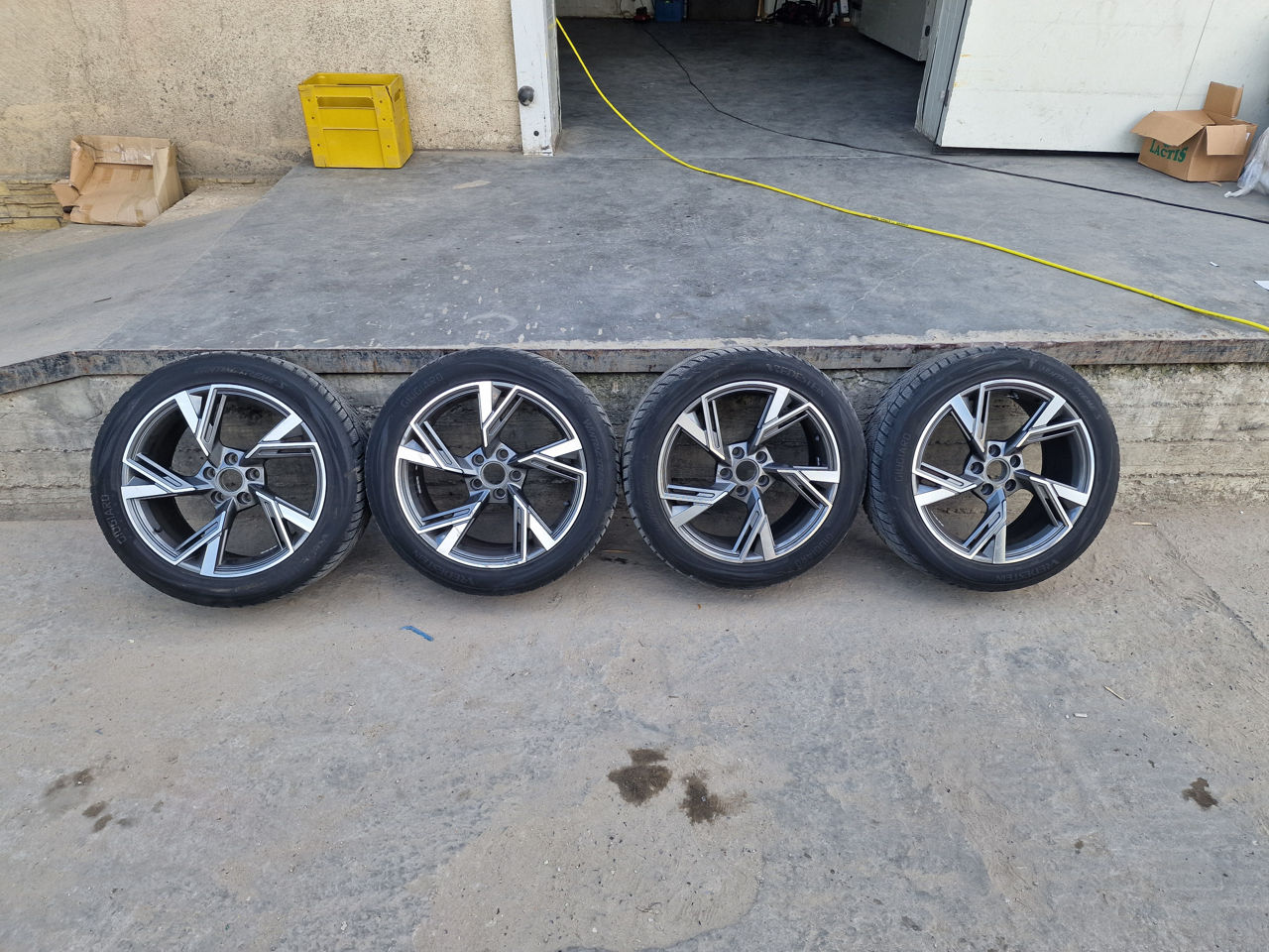 Audi A6 foto 9