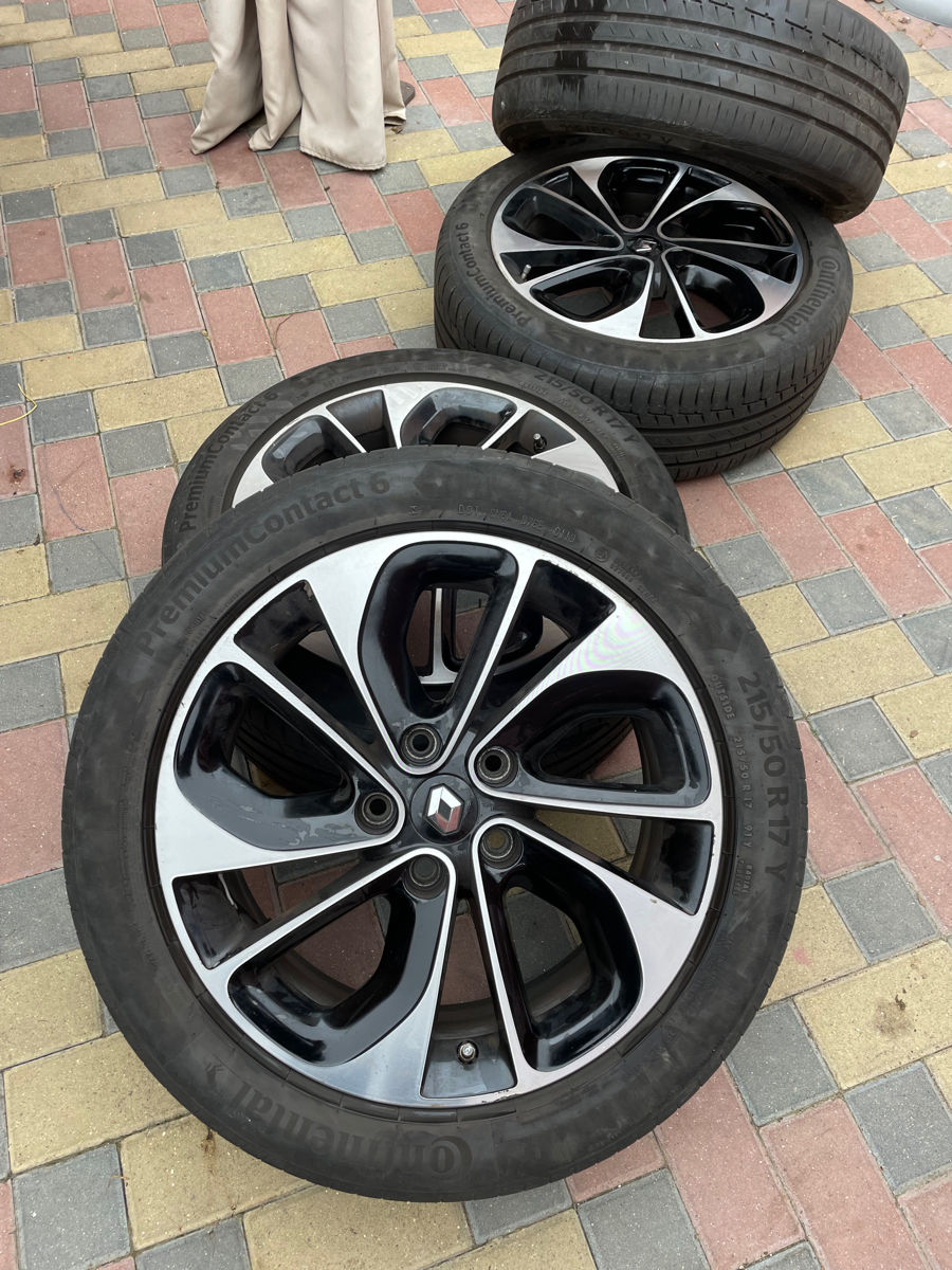 5x114,3 r17 renault bose foto 0