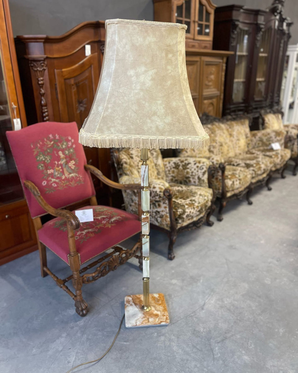 Lampa de podea  foto 0