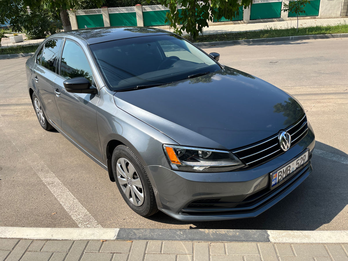 Volkswagen Jetta foto 2