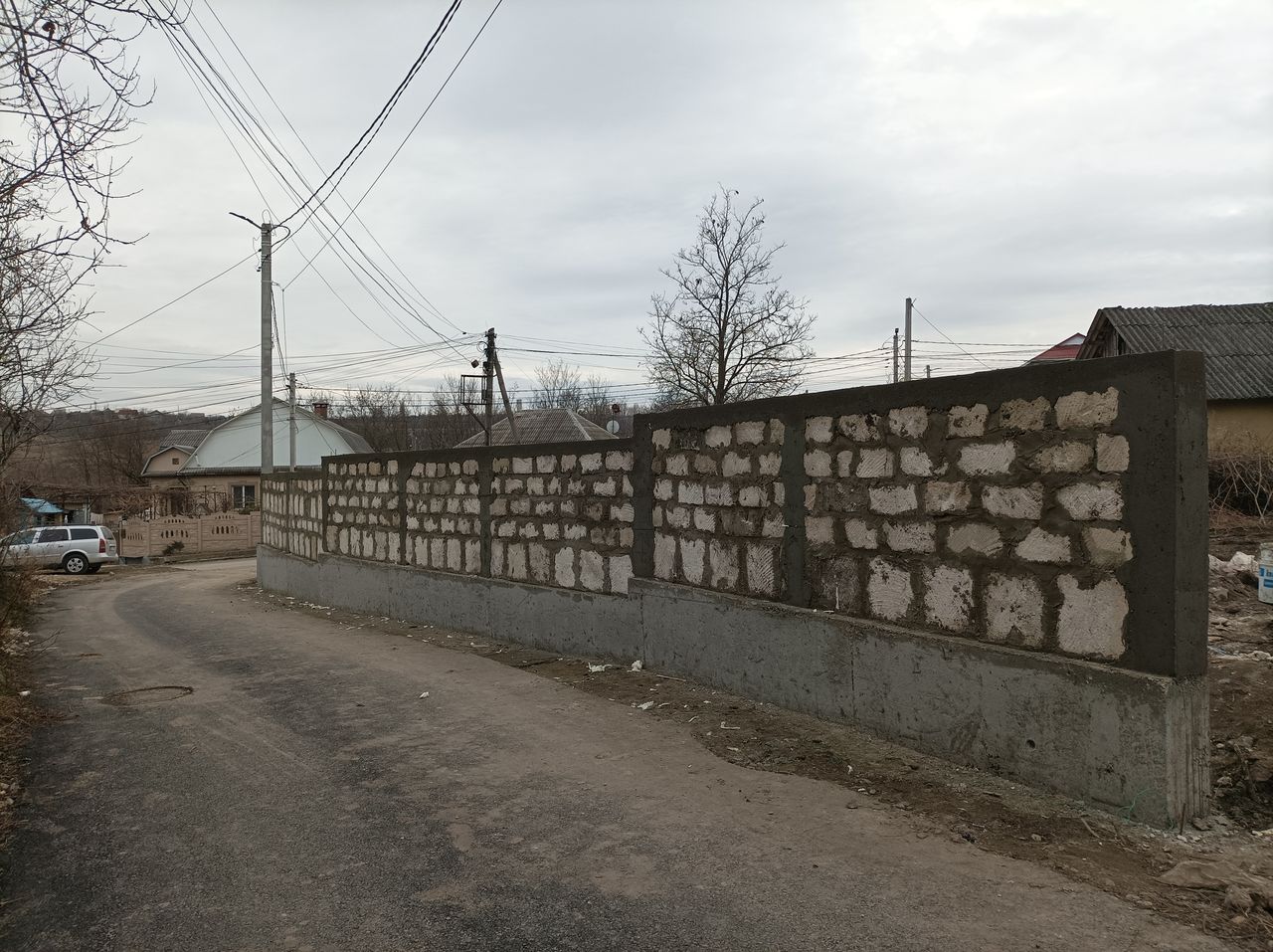 Construcția gardurilor din beton padporca,(perete de sprijin) bazine ,zidărie,fortan ,cotileț,etc... foto 2