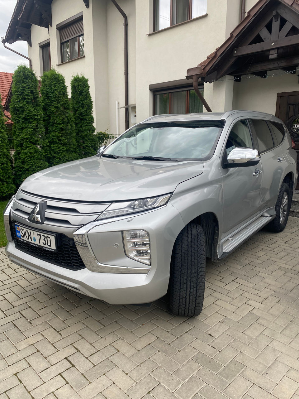 Mitsubishi Pajero Sport foto 5