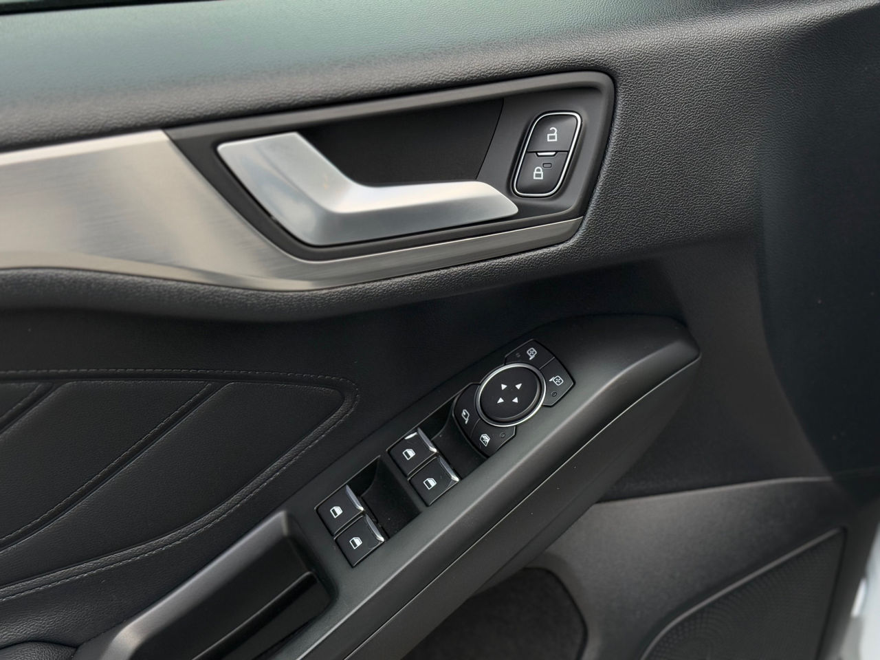 Ford Focus foto 8