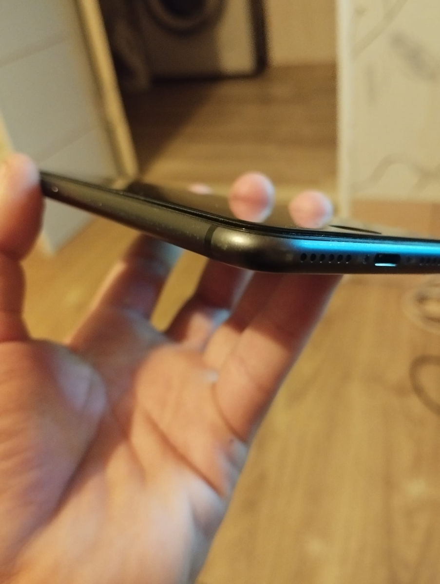 iPhone 8  foto 4