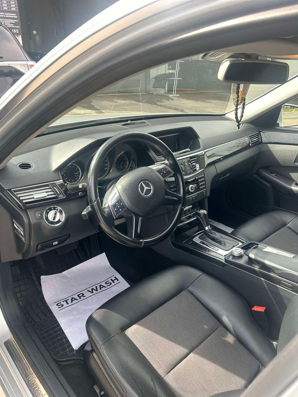 Mercedes E-Class фото 3