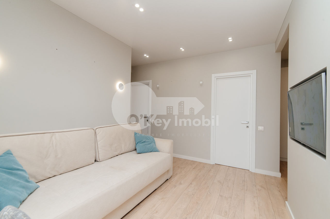 Apartament cu 2 camere, 70 m², Buiucani, Chișinău foto 3