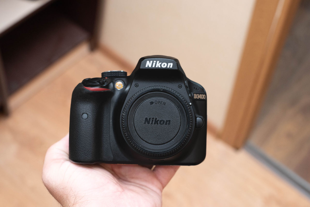 Nikon D3400 kit (9000 de cadre) foto 1