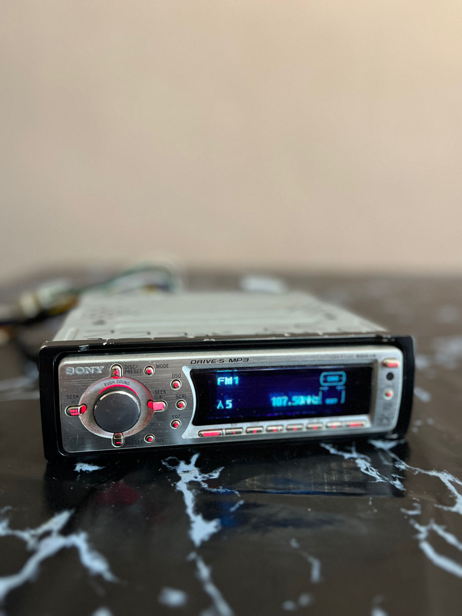 Sony CDX-F7500 foto 2