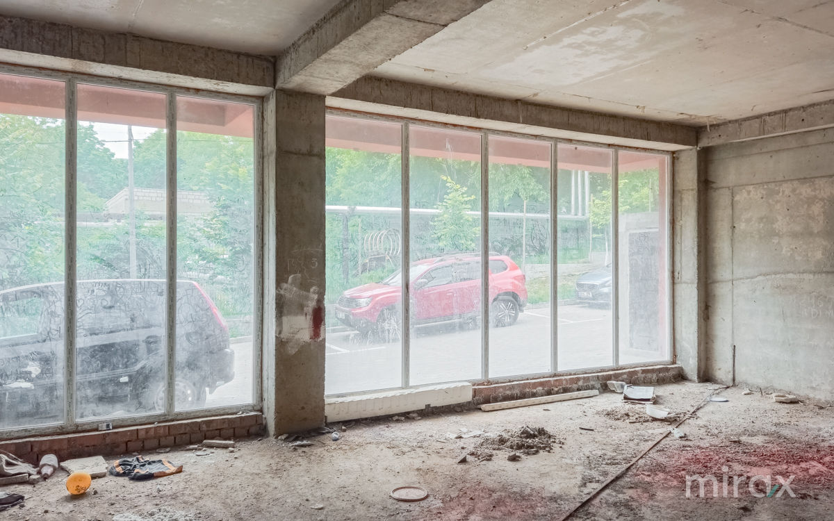 Se vinde spa'iu comercial pe str. Iazului, Poșta Veche, Chișinău foto 5
