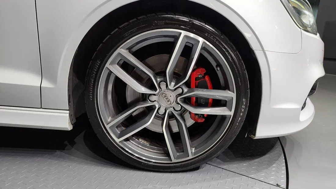 Audi S3 foto 4